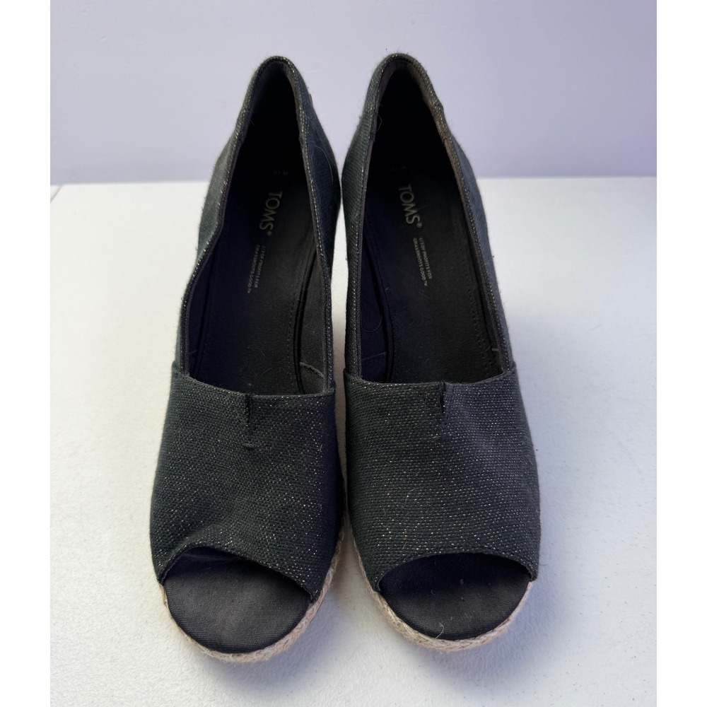 TOMS Petal Wedge Sandals 10 Black Gold Metallic Canvas Espadrille Peep Toe Heels